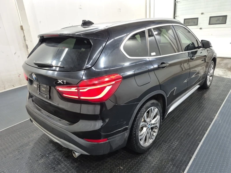 BMW X1 * XDRIVE28I * CARFAX * БЕЗ ПЪРВОНАЧАЛНА ВНОСКА, снимка 3 - Автомобили и джипове - 52943296