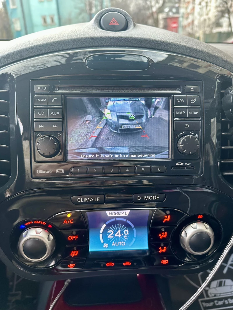 Nissan Juke TURBO 4x4, снимка 7 - Автомобили и джипове - 53580800