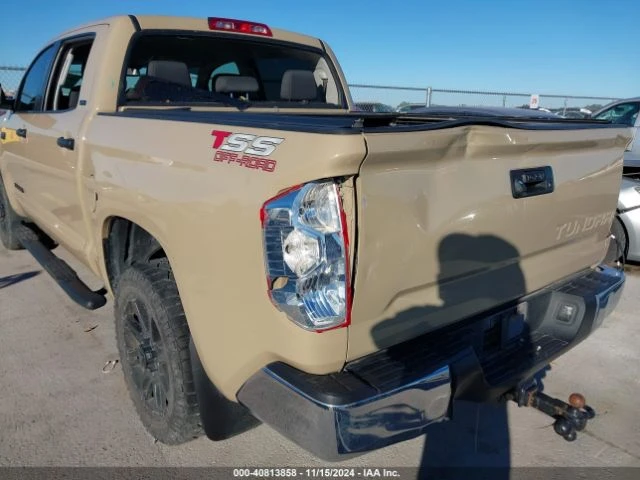 Toyota Tundra SR5 5.7L V8, Проверен автомобил!, снимка 7 - Автомобили и джипове - 48730261