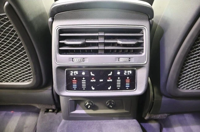 Audi Q7 50 TDI Quattro = S-line = 7 Seats �������� | Mobile.bg � ����������� 14