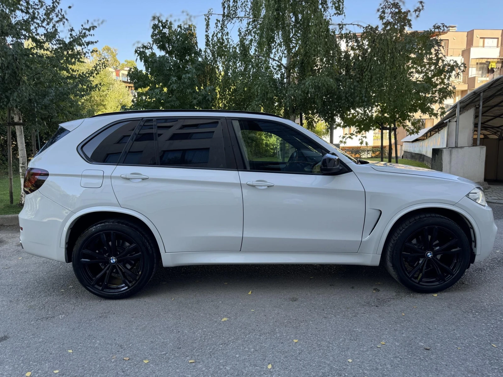 BMW X5 3.0XDRIVE / M OPTIC - изображение 8