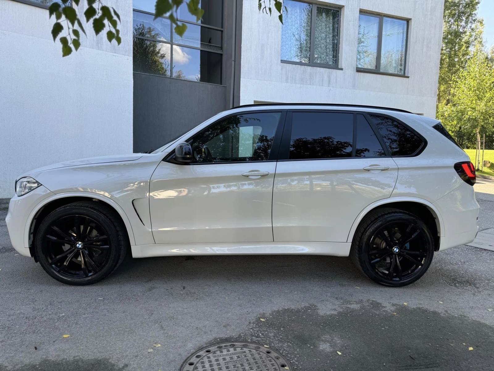 BMW X5 3.0XDRIVE / M OPTIC - изображение 4