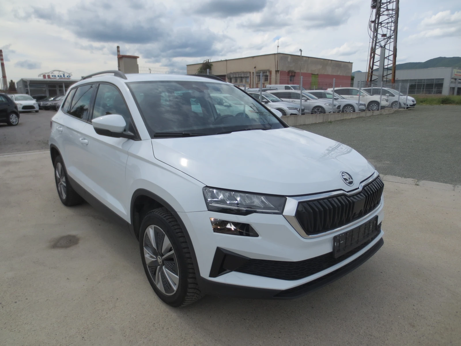 Skoda Karoq 2.0TDI* DSG*  - изображение 3