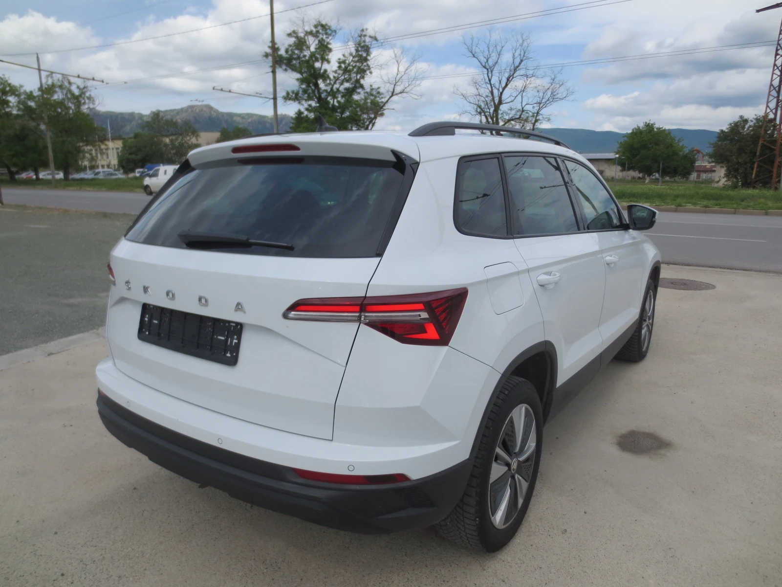 Skoda Karoq 2.0TDI* DSG*  - изображение 5