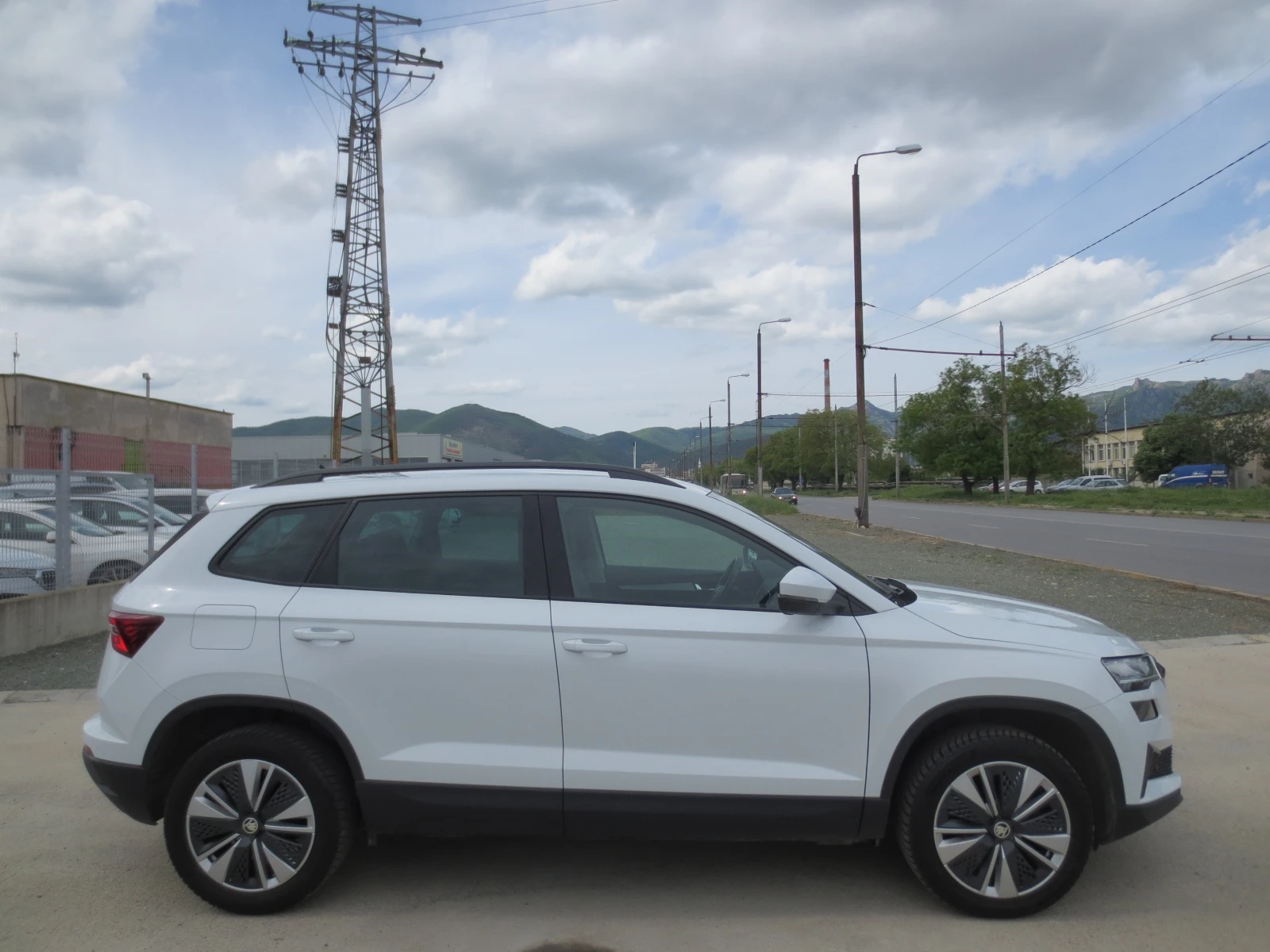 Skoda Karoq 2.0TDI* DSG*  - изображение 4