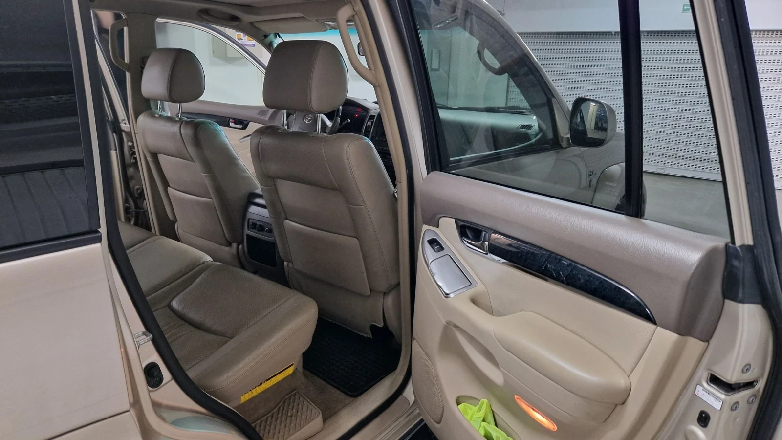 Toyota Land cruiser  - изображение 10