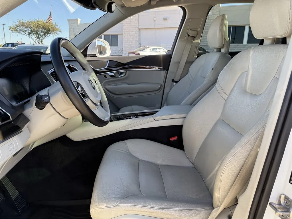 Volvo Xc90 T6 Momentum AWD/LANE ASSIST/KEYLESS/PANO/DIGITAL - изображение 6