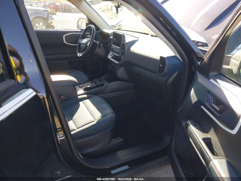 Ford Bronco 1.5L I-3 DI, DOHC, VVT, TURBO, 181HP 4X4 Drive | Mobile.bg   11