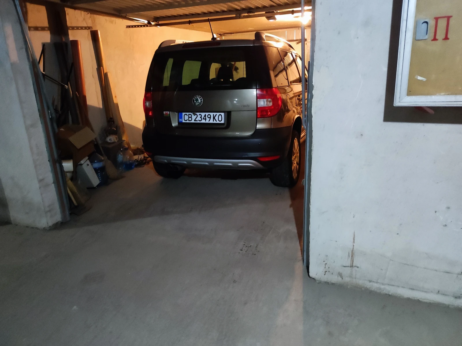 Skoda Yeti, снимка 15 - Автомобили и джипове - 54372088