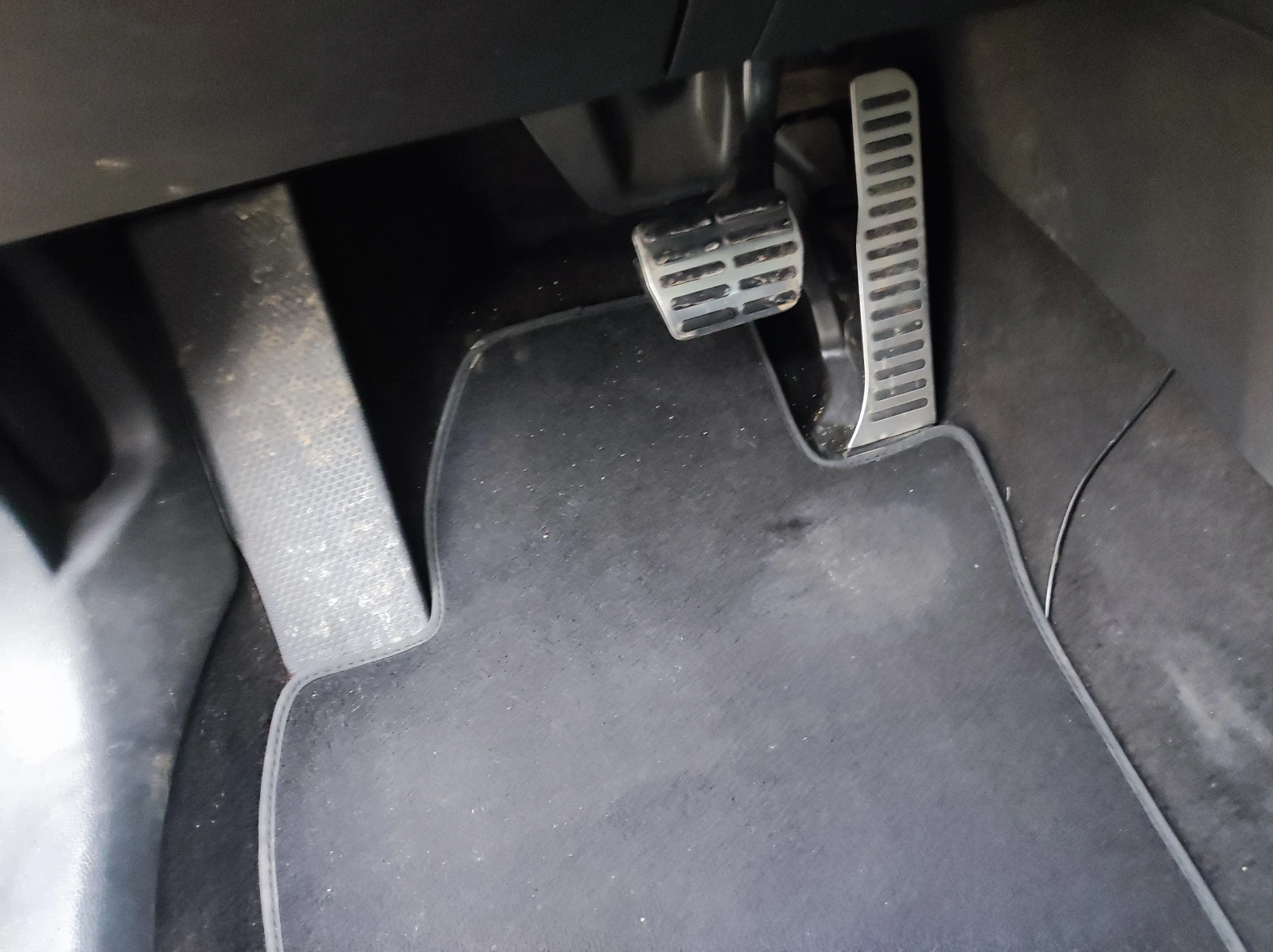 Skoda Yeti, снимка 9 - Автомобили и джипове - 54372088