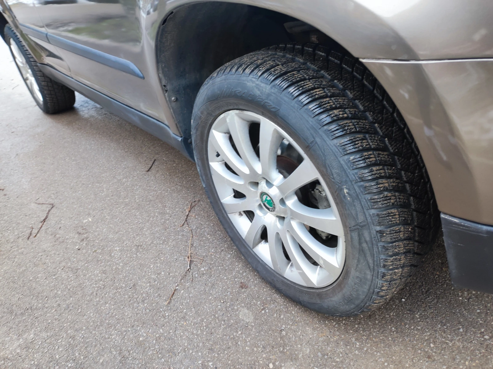 Skoda Yeti, снимка 14 - Автомобили и джипове - 54372088