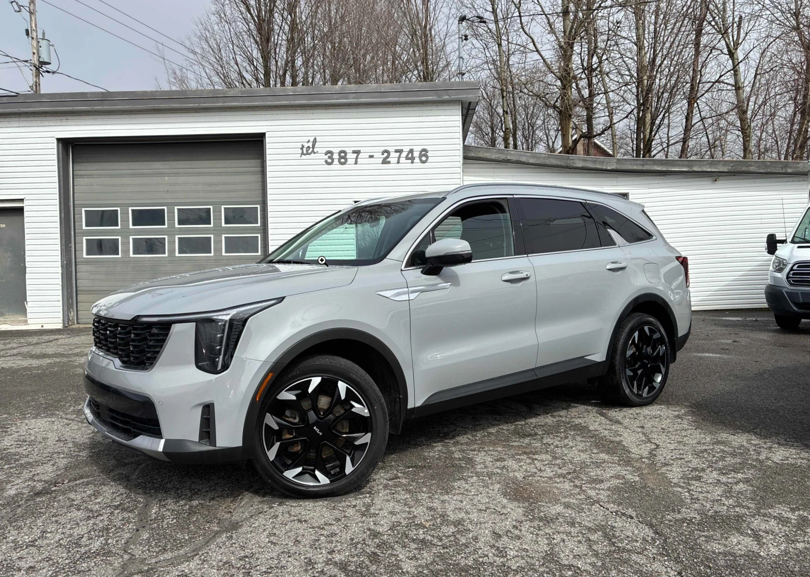 Kia Sorento м.Точки* Камера* Асистенти* ПЪЛНА СЕРВИЗНА* , снимка 2 - Автомобили и джипове - 54400388