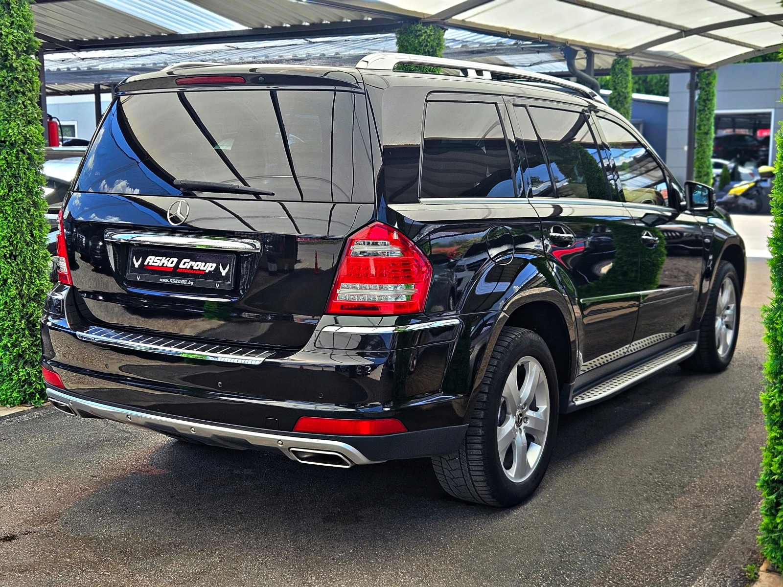 Mercedes-Benz GL 350 TVX3/7MESTA/DISTR/PANO/CAMERA/ПОДГР/HARMAN/AIR/LIZ, снимка 5 - Автомобили и джипове - 54701681