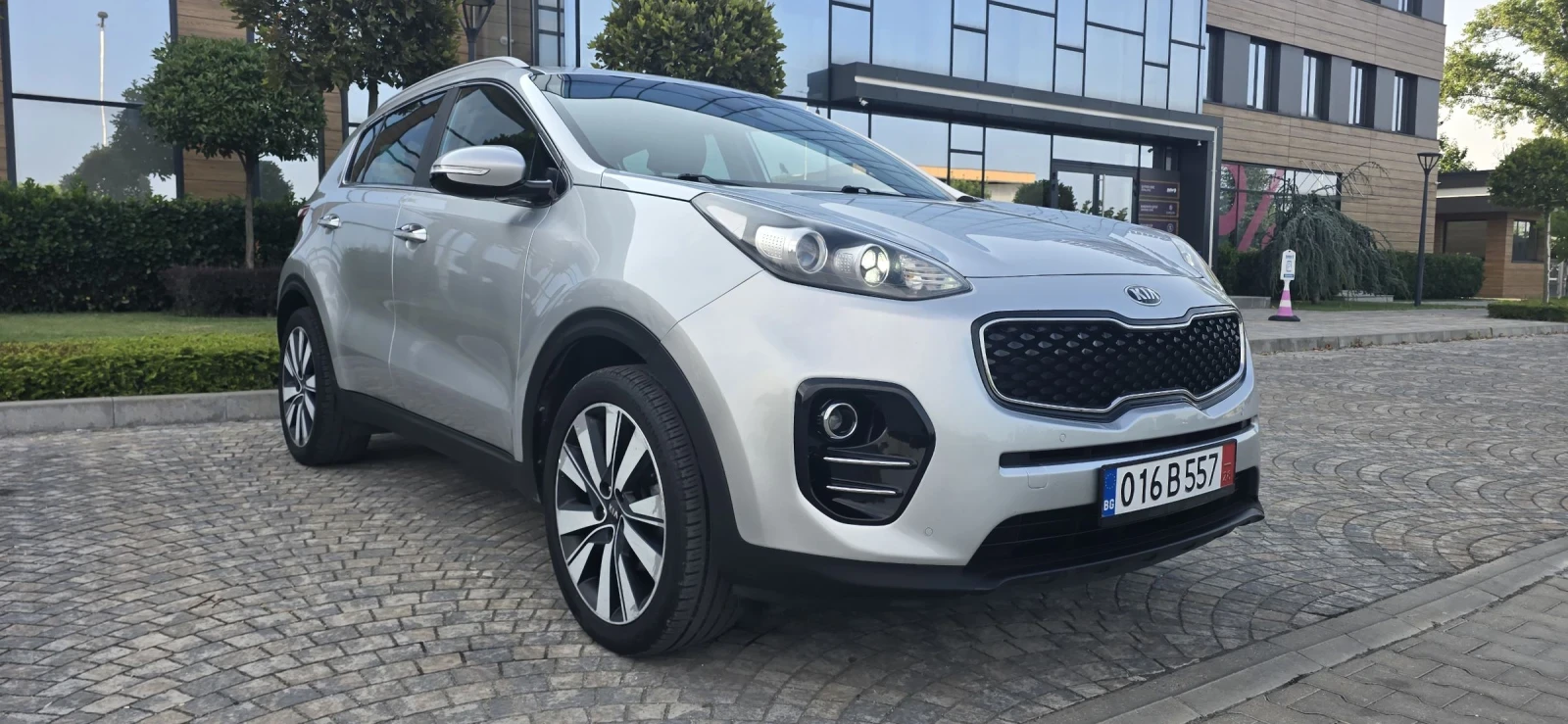 Kia Sportage 1.7 CRDI * КАМЕРА* НАВИ* ТОП* FULL