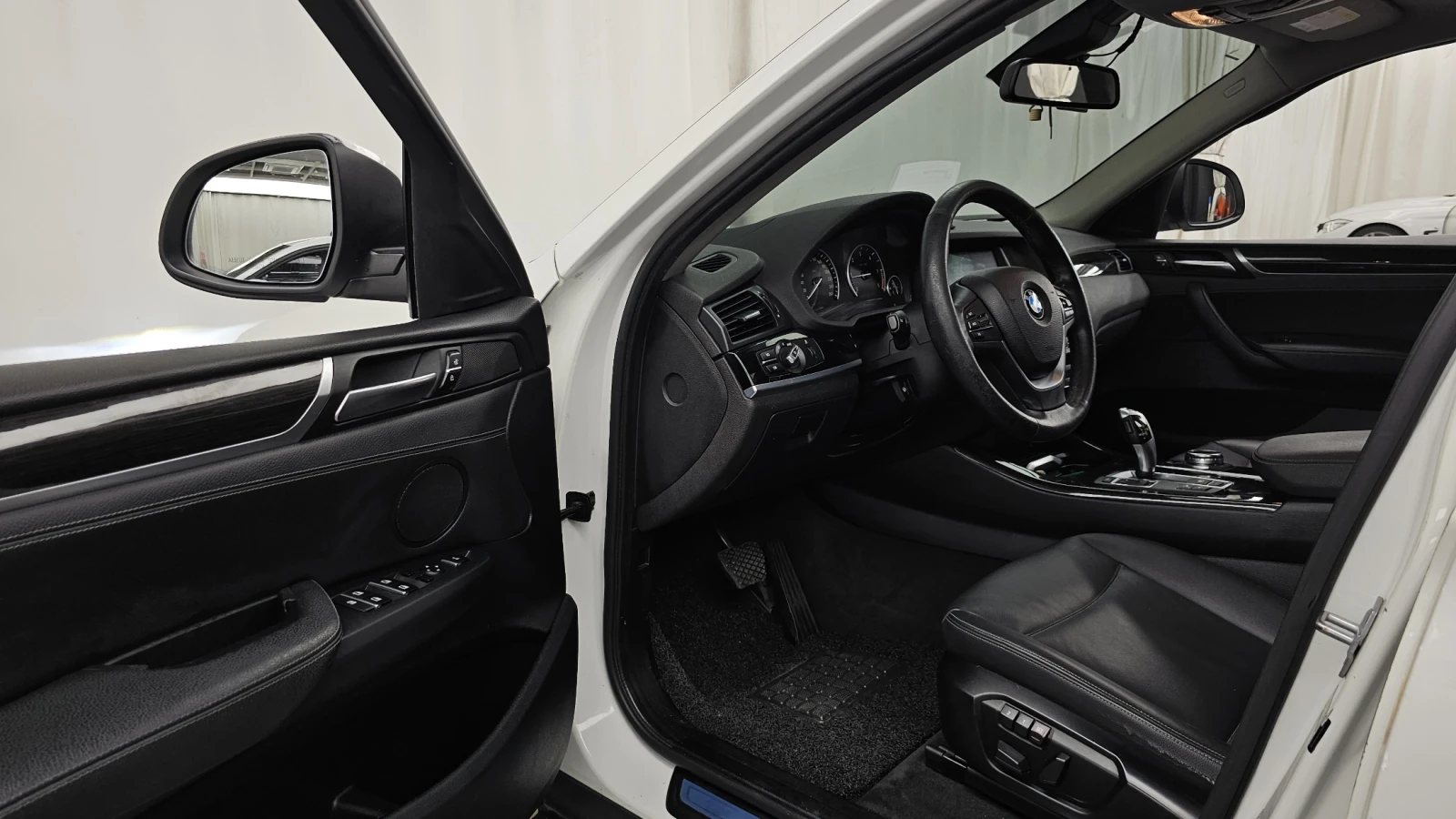 BMW X4 xDrive20d* HUD* ЕЛ. БАГАЖНИК* ЛЮК* КРАЙНА ЦЕНА, снимка 10 - Автомобили и джипове - 55496076