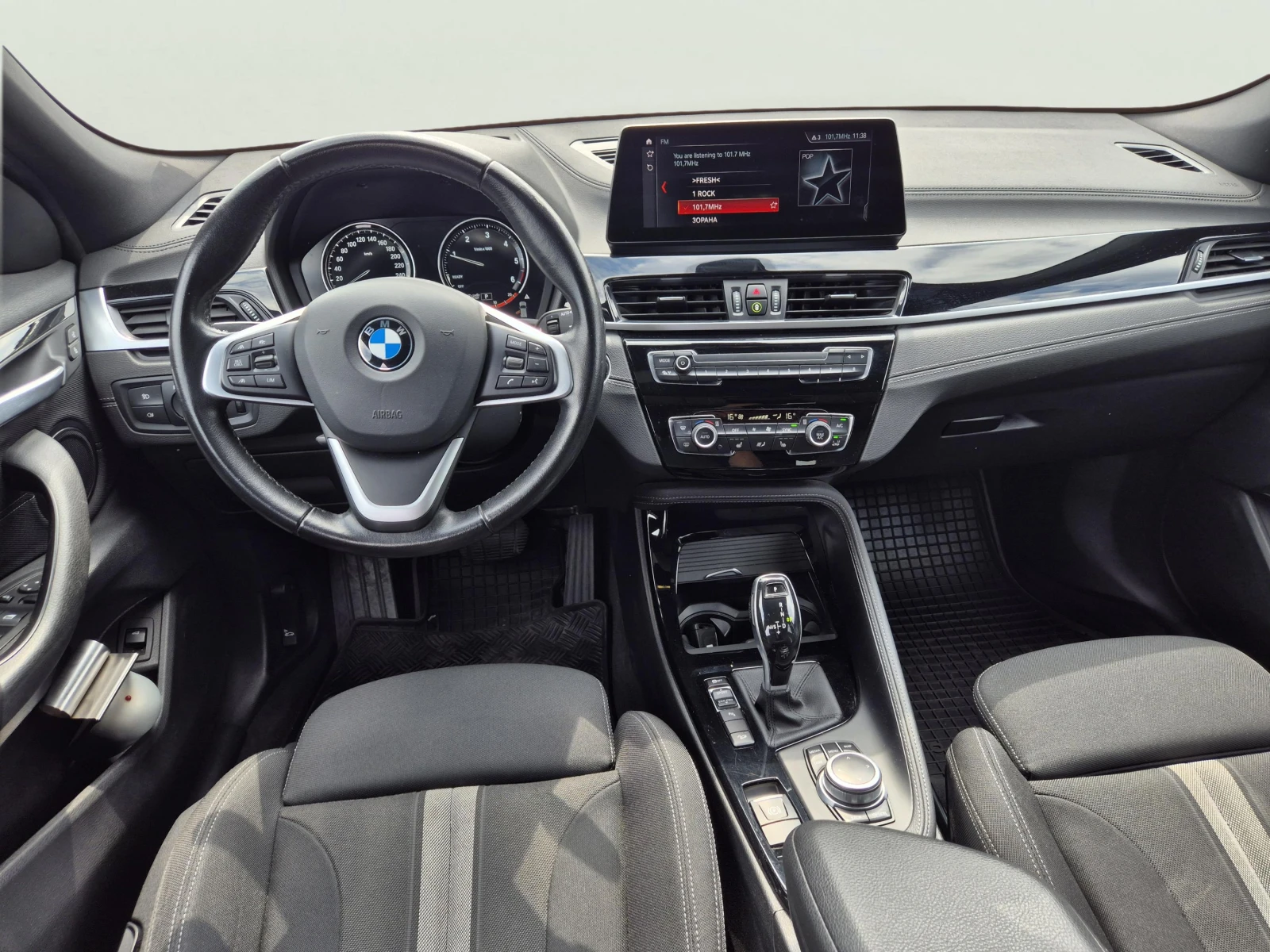 BMW X2 2.0 D, снимка 11 - Автомобили и джипове - 55658496