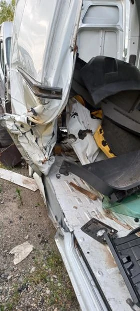 Renault Master 2.3 dci, снимка 3