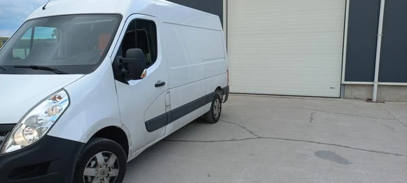 Renault Master 2.3 dci, снимка 2 - Бусове и автобуси - 37502562