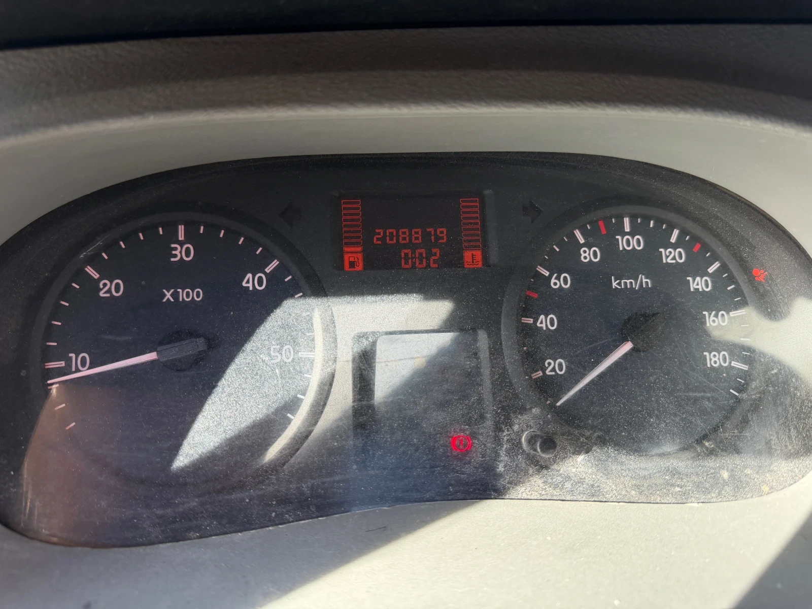 Renault Master 2.5dCi / Pritsche, снимка 8 - Бусове и автобуси - 56130965