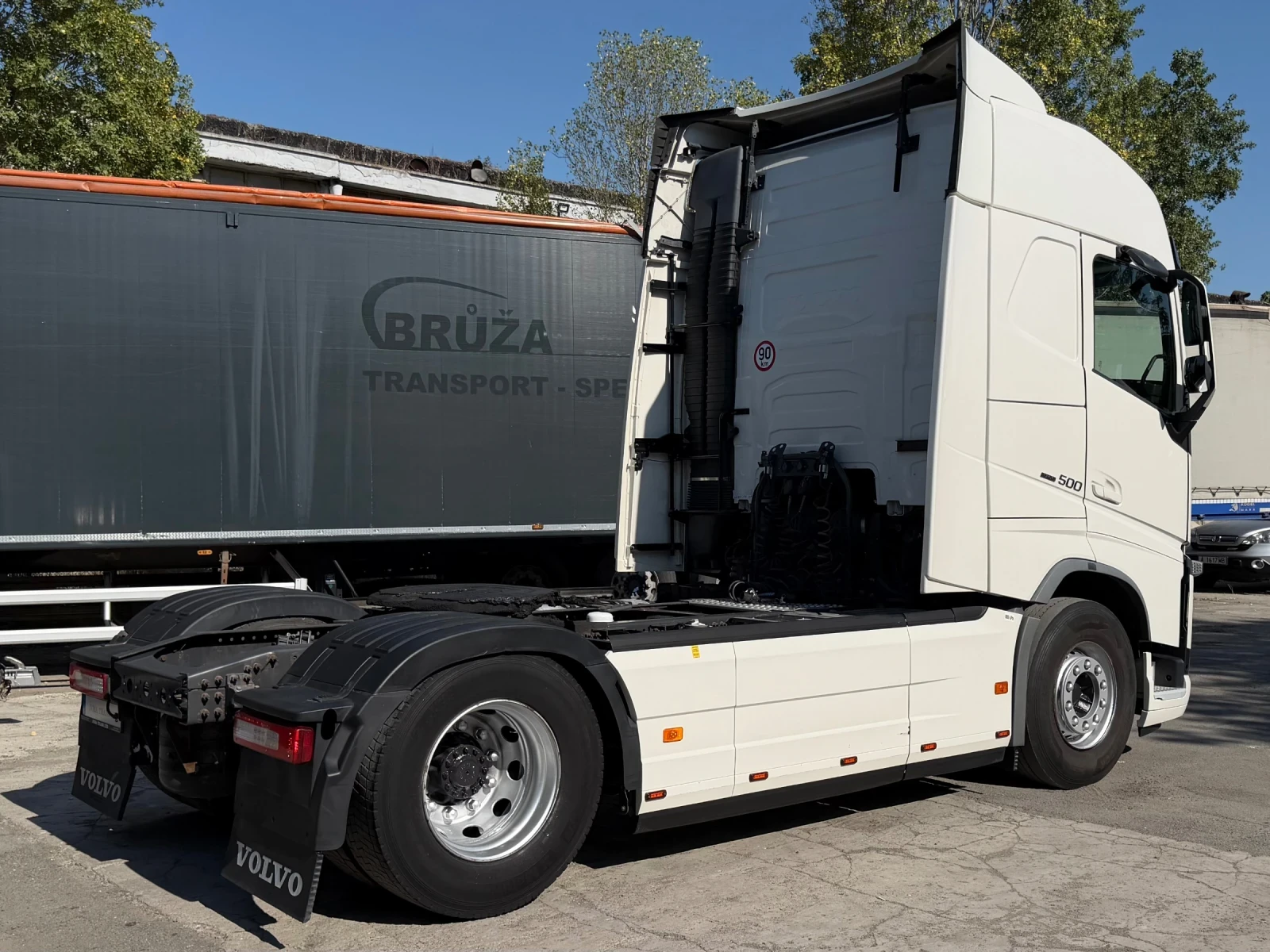 Volvo Fh НОВ ВНОС, Пълно въздушно окачване!, снимка 4 - Камиони - 55711304