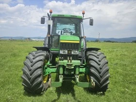      John Deere 6910