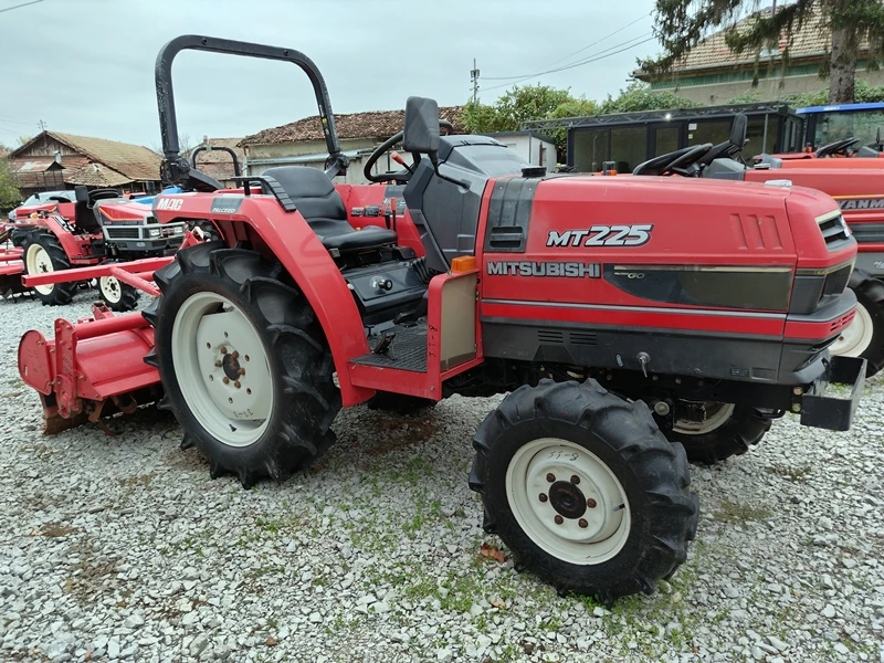 Трактор Yanmar F255 25к.с. 4WD с фреза ДЖЕЙ ТРЕЙДИНГ, снимка 13 - Селскостопанска техника - 48953761