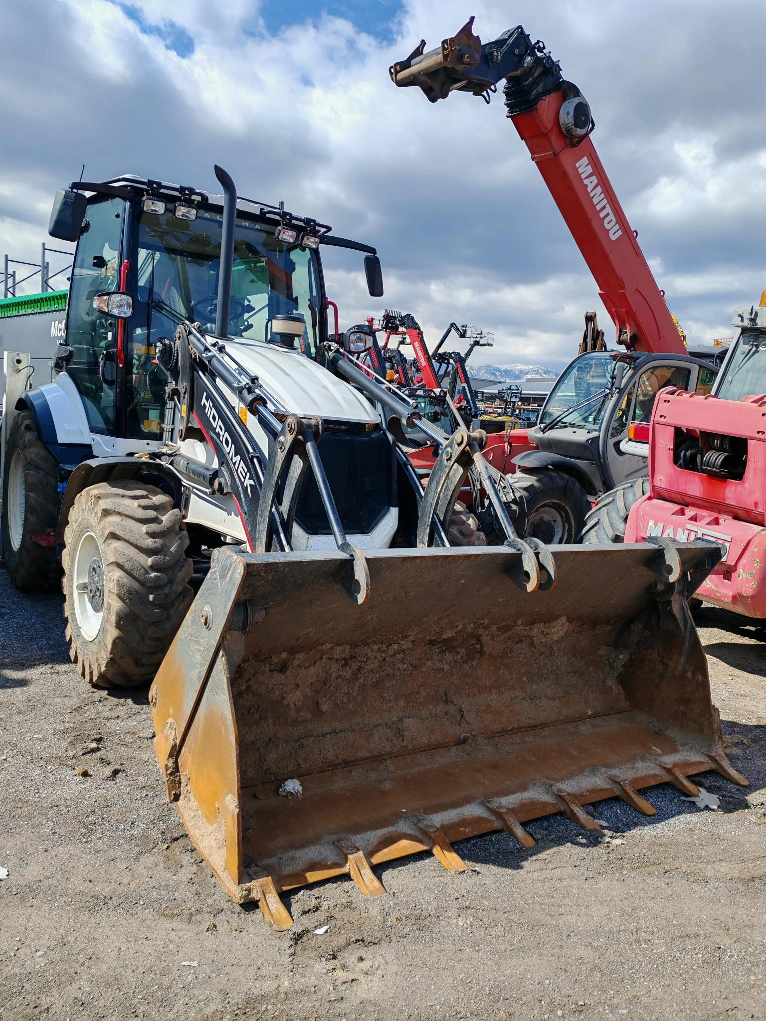 Багер Hidromek 102B - изображение 2
