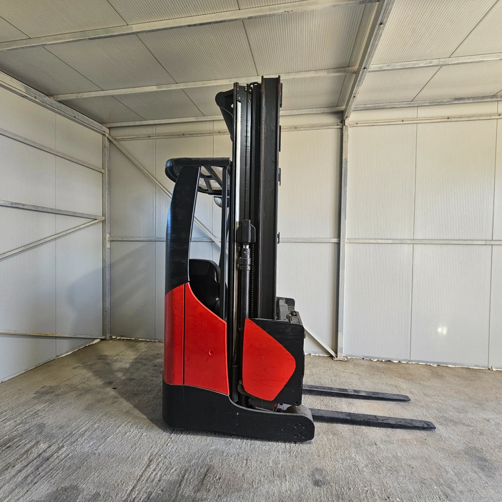 Електрокар Linde R14x, снимка 7 - Индустриална техника - 56545345