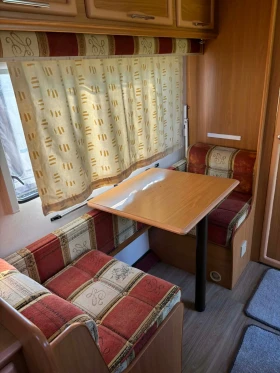 Каравана Avondale Rialto 550-4, снимка 8 - Каравани и кемпери - 53663699