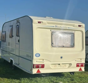 Каравана Avondale Rialto 550-4, снимка 5 - Каравани и кемпери - 53663699