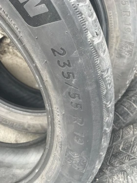 Гуми Зимни 235/55R19, снимка 3