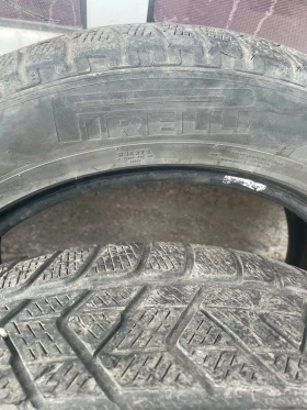 Гуми Зимни 235/55R19, снимка 6