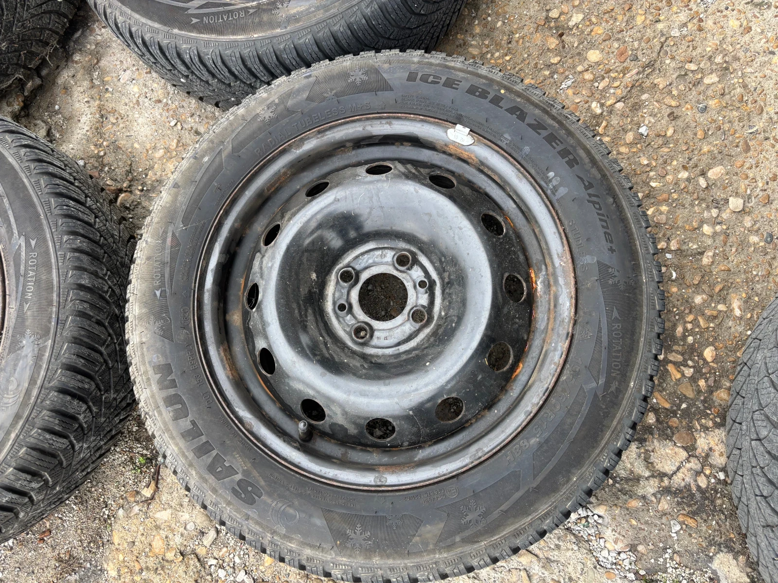    195/60R15  Fiat Punto | Mobile.bg   2