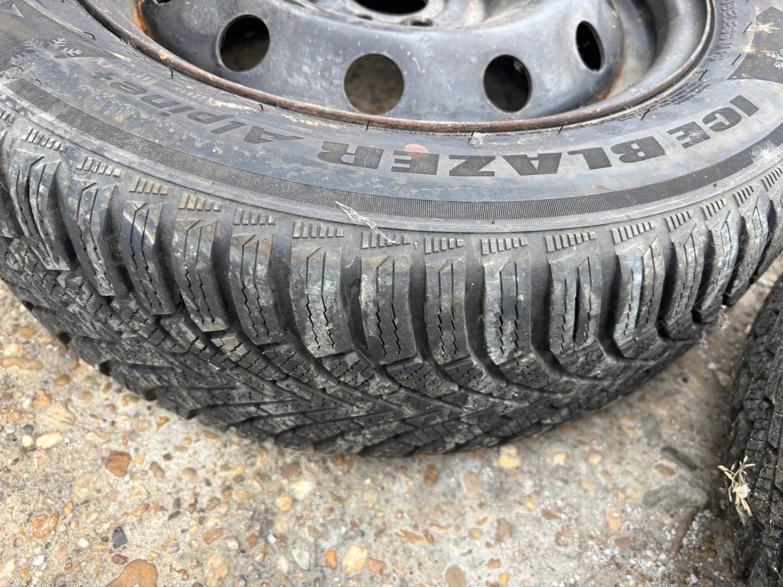    195/60R15  Fiat Punto | Mobile.bg   7