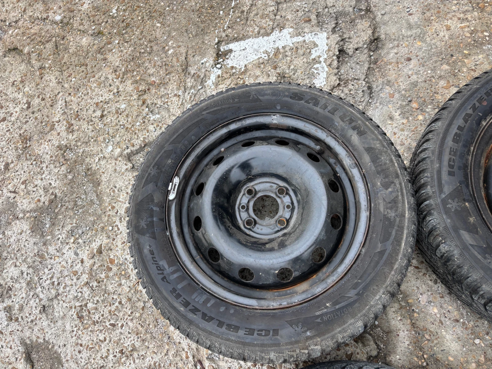    195/60R15  Fiat Punto | Mobile.bg   4