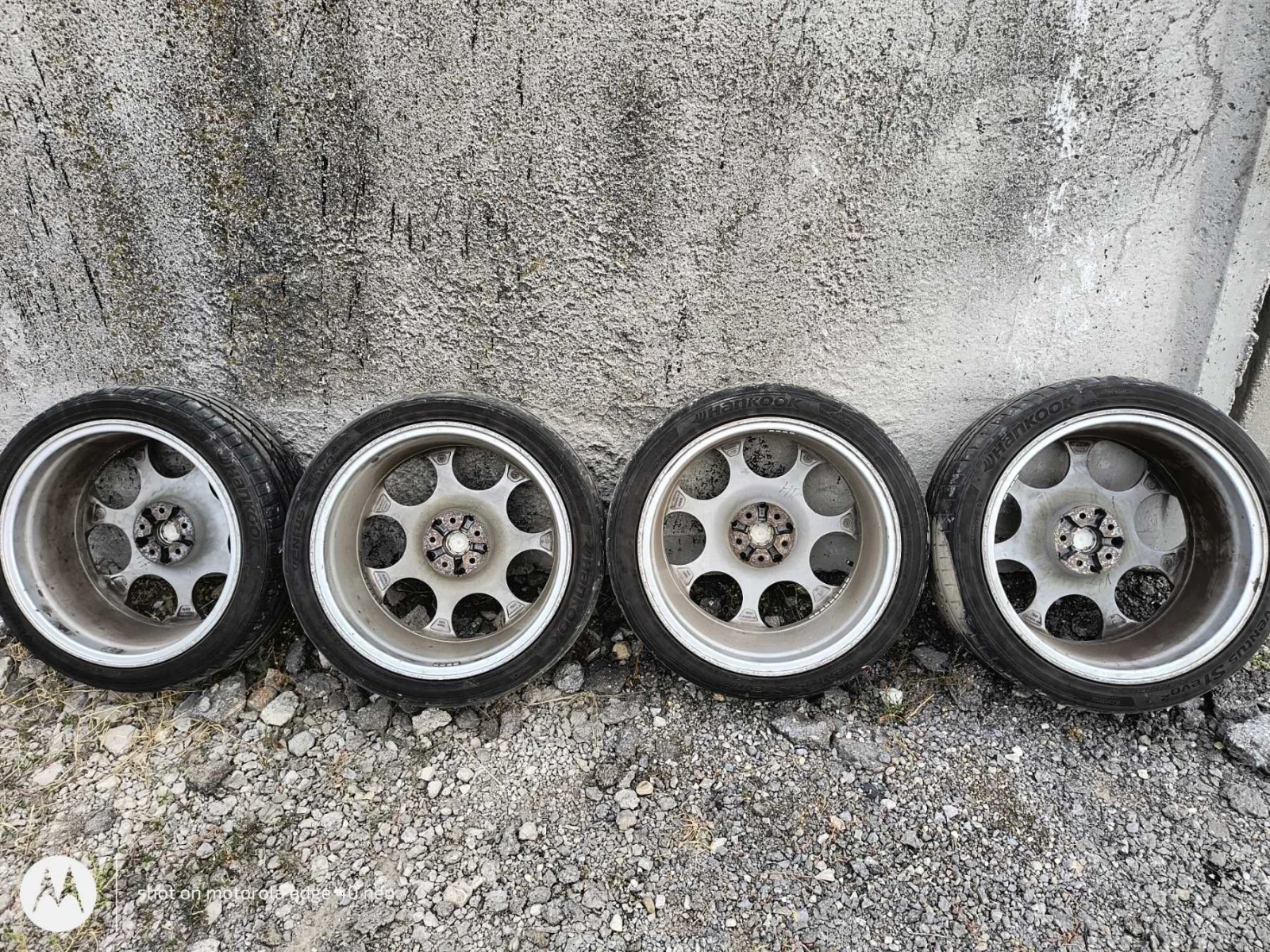 Гуми с джанти Hankook 225/40R18, снимка 5 - Гуми и джанти - 56258584