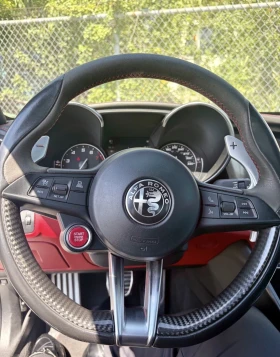 Alfa Romeo Giulia QUADRIFOGLIO | CARPLAY | АДАПТИВНО ОКАЧВАНЕ | , снимка 9