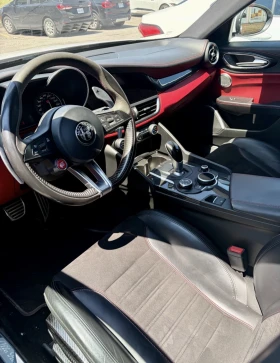 Alfa Romeo Giulia QUADRIFOGLIO | CARPLAY | АДАПТИВНО ОКАЧВАНЕ | , снимка 7