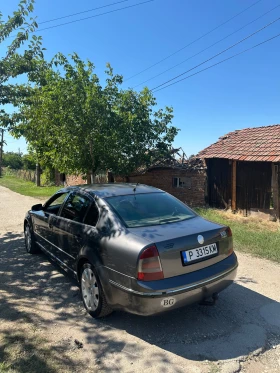 Skoda Superb 2.5 TDI 163hp - 3598 € / 7037.08 лв. - 10934622 6