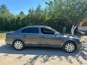 Skoda Superb 2.5 TDI 163hp - 3598 € / 7037.08 лв. - 10934622 3
