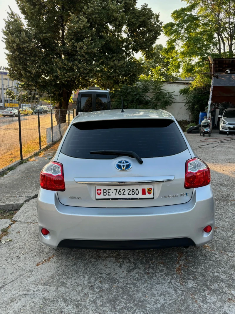 Toyota Auris CH!HYBRID!LED!AUTO!, снимка 10 - Автомобили и джипове - 46904757