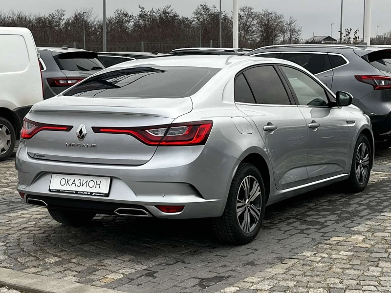 Renault Megane 1.3 TCe/ 140к.с., снимка 6 - Автомобили и джипове - 48323943