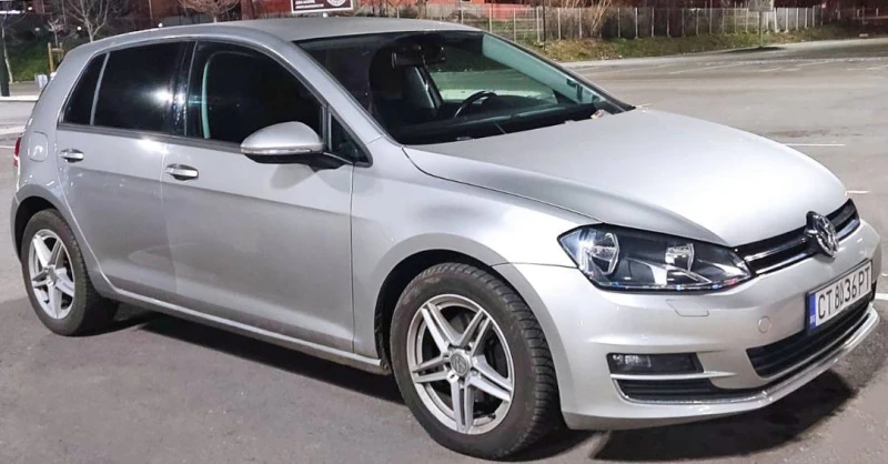 VW Golf 7 Rabbit 1, 6 TDI Blue Motion , снимка 1 - Автомобили и джипове - 48789415