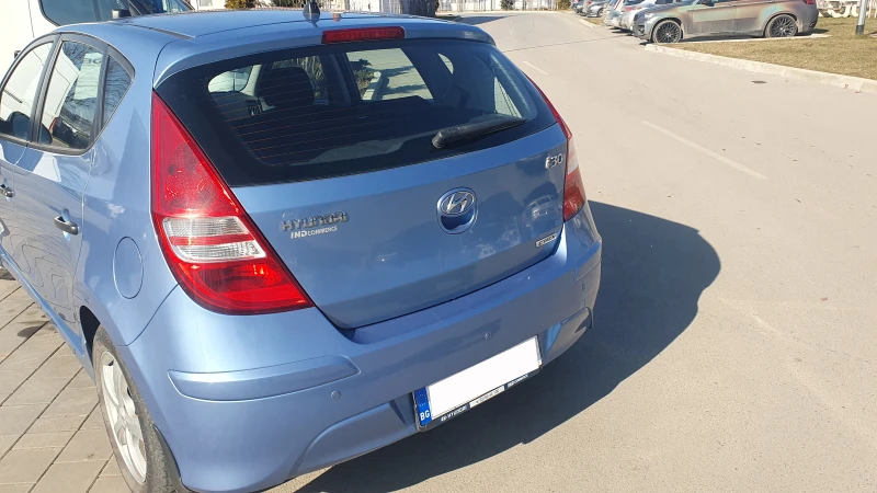 Hyundai I30 CRDI, снимка 4 - Автомобили и джипове - 49007153