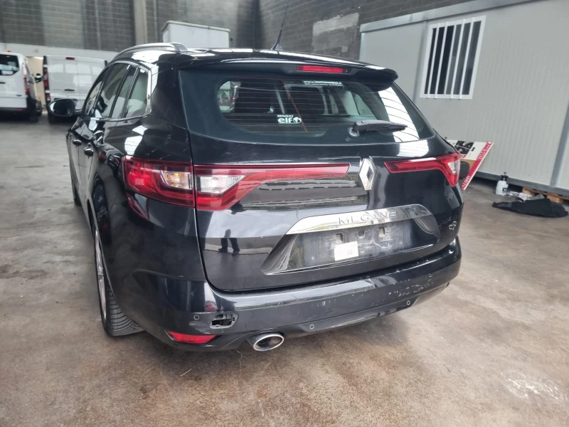 Renault Megane 1.5DCI Avtomat, снимка 8 - Автомобили и джипове - 52320553