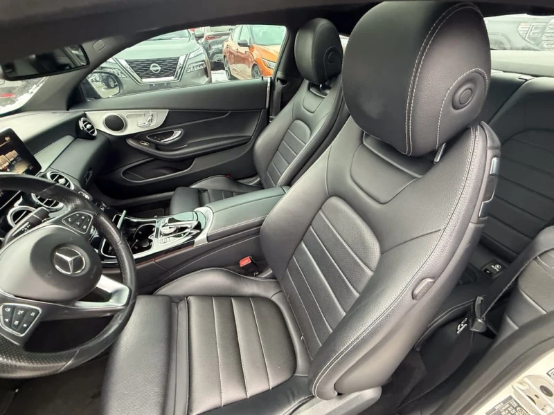 Mercedes-Benz C 300 * 4MATIC&#174; * CARFAX * ЦЕНА ДО БГ, снимка 15 - Автомобили и джипове - 52726182
