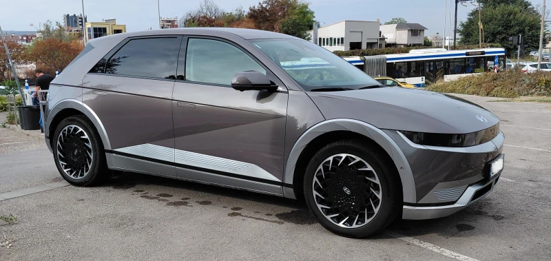 Hyundai Ioniq 5, снимка 7 - Автомобили и джипове - 52945303