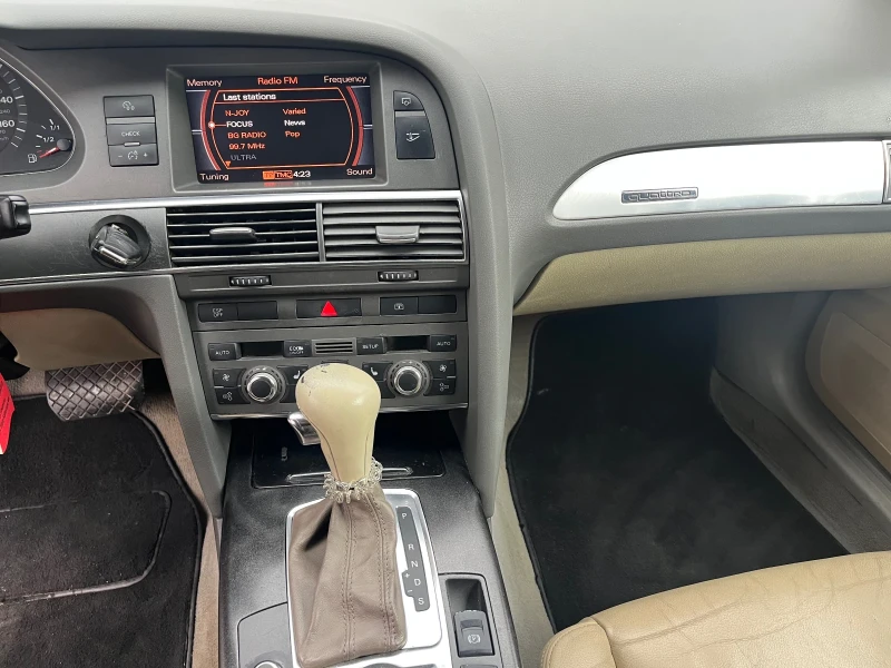 Audi A6 4.2/LPG, снимка 11 - Автомобили и джипове - 53028345