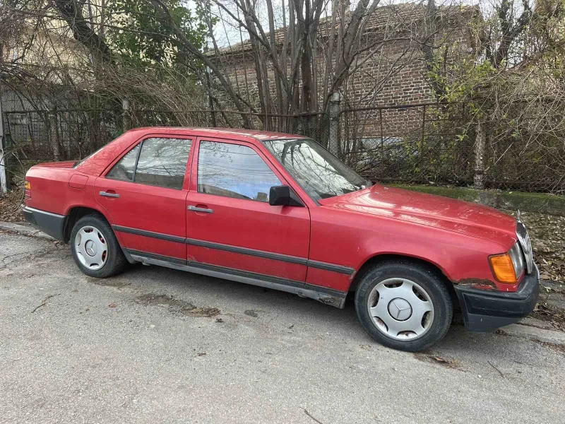 Mercedes-Benz 200, снимка 3 - Автомобили и джипове - 53078457