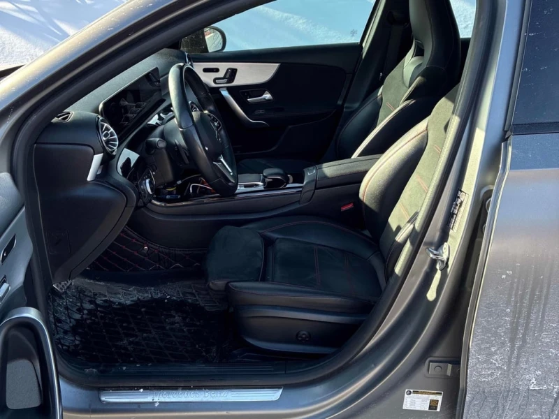 Mercedes-Benz A 250 * CARFAX * ЦЕНА ДО БГ, снимка 10 - Автомобили и джипове - 53179844